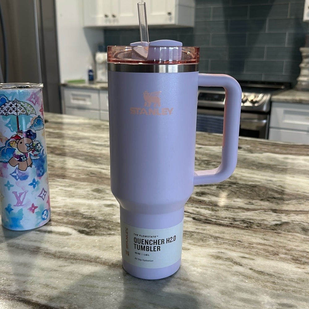 Quencher 40 oz tumbler